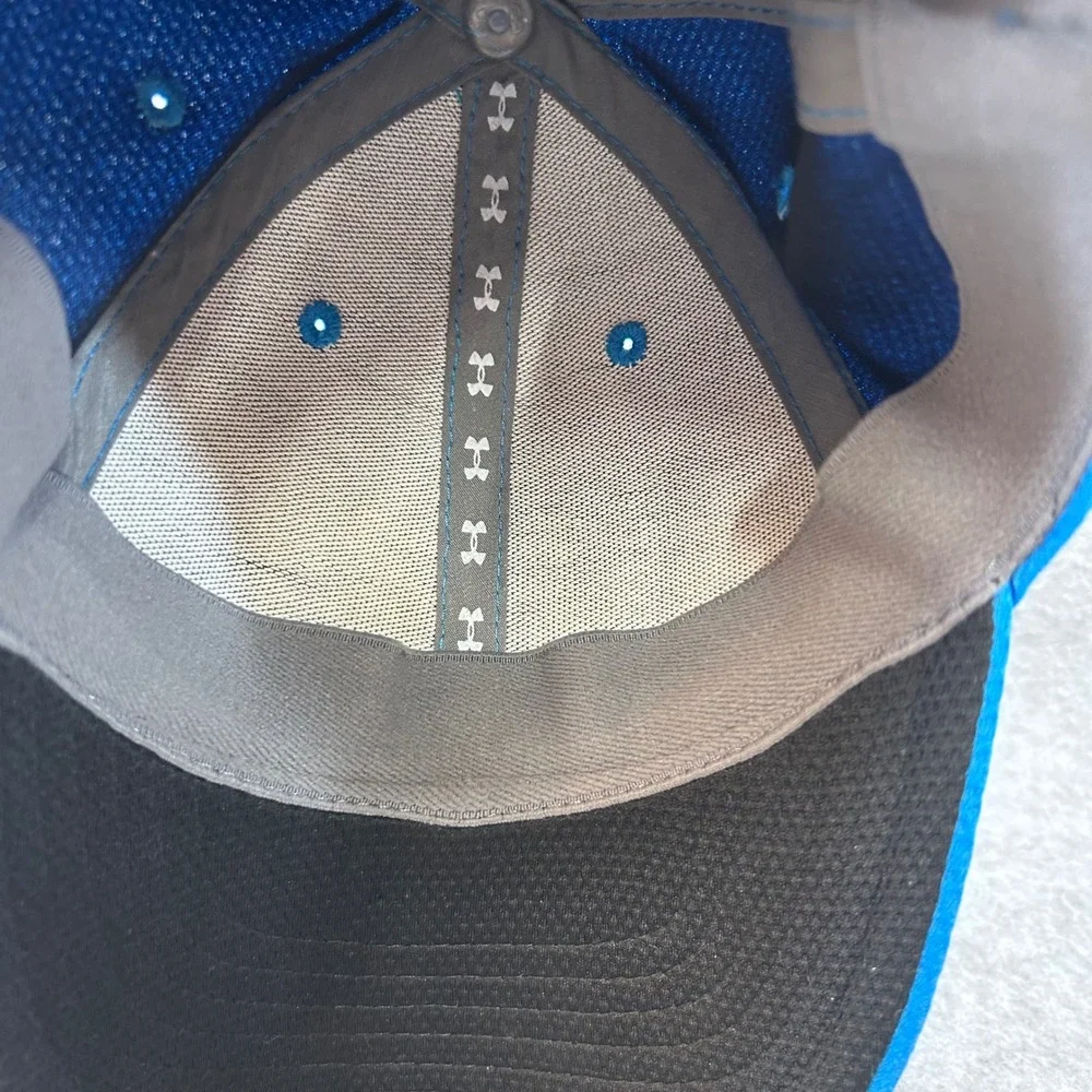 Under Armour Embroidered Logo Youth Blue Baseball Cap Mesh Athletic Fit  S/M